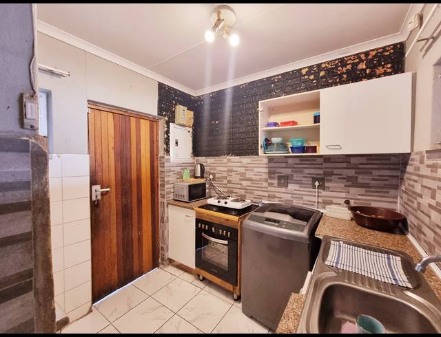 3 BEDROOM APARTMENT FOR SALE IN ARBORETUM